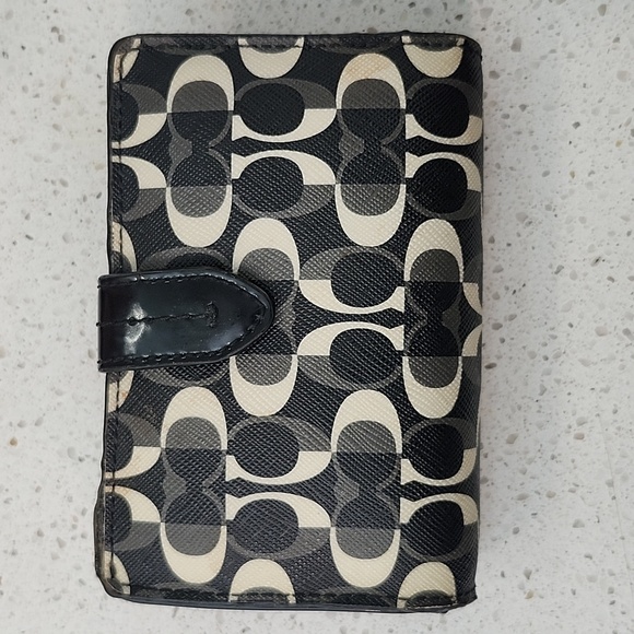 Coach Wallet - Picture 2 of 5